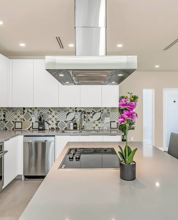 Chef-Ready Kitchens, Spaces to Gather